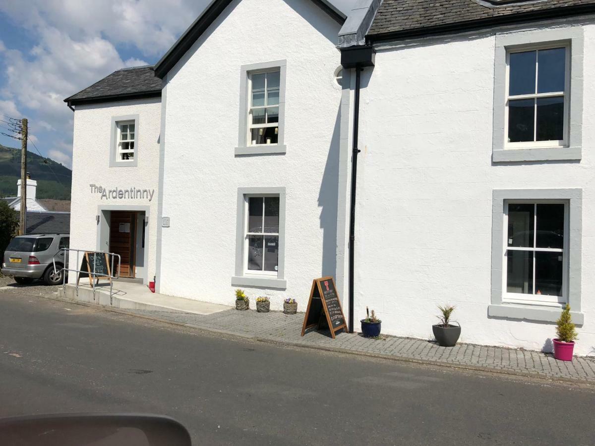 61 Glenfinart Caravan Park Dunoon Esterno foto